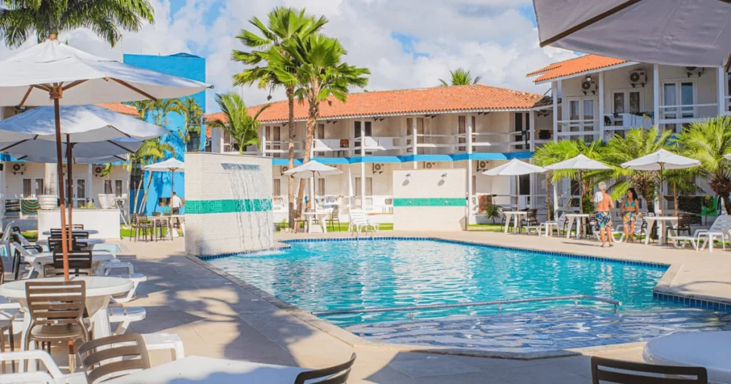 sueds-segundo-sol-piscina